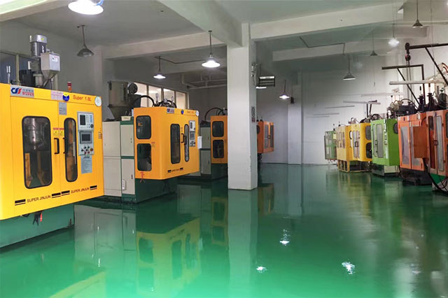 Blow molding workshop Blow molding workshop