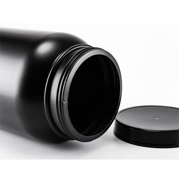 https://www.jiaxuepackage.com/wp-content/uploads/2023/08/Black-Big-Gallon-HDPE-Protein-Powder-Container-3.jpg